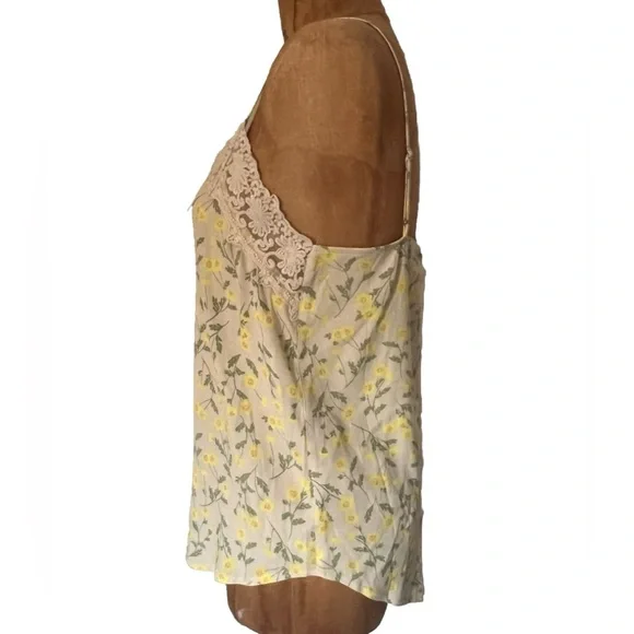 Lovestitch Cream Floral Lace Camisole NWT S - Picture 3 of 8